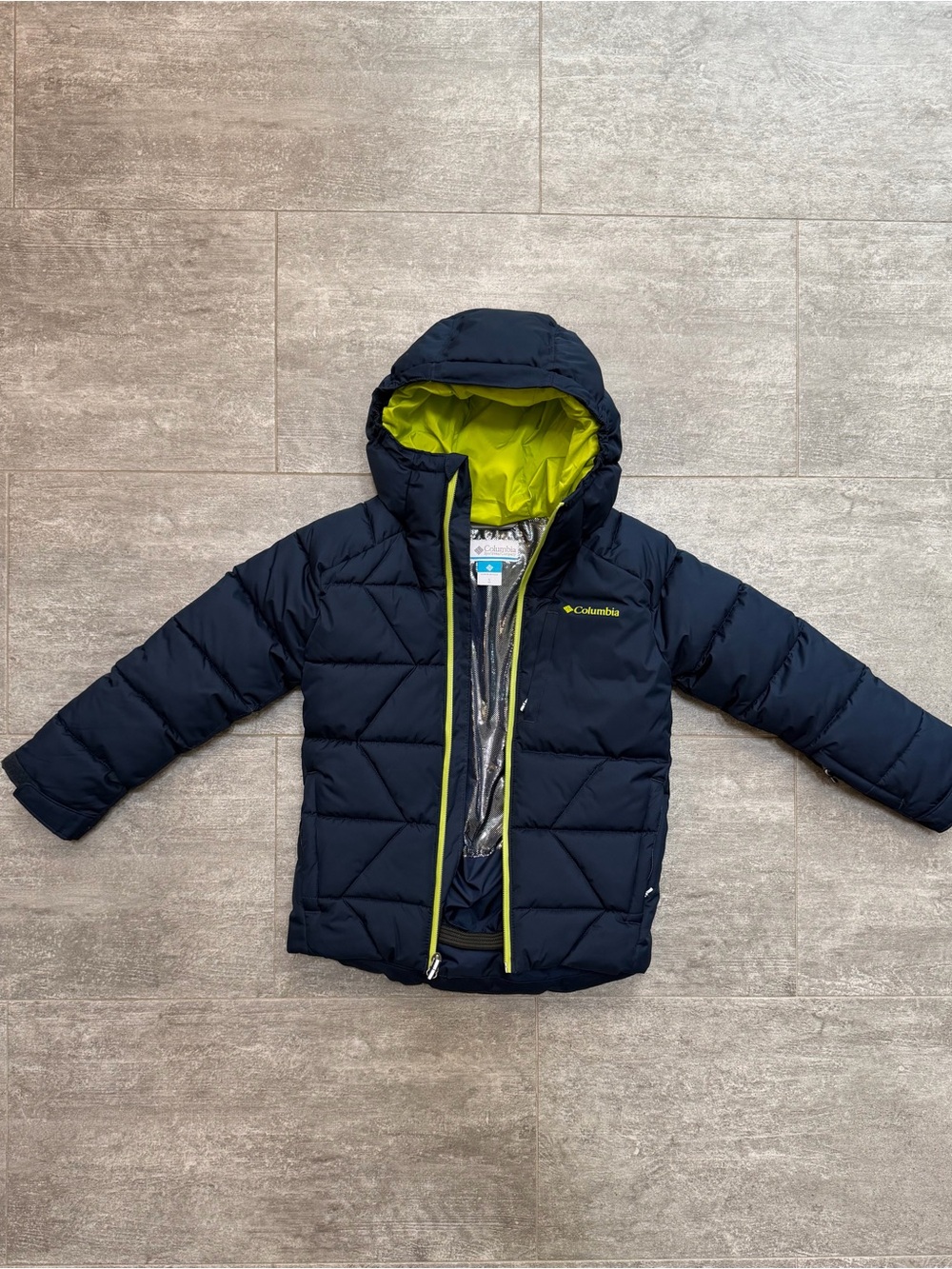 Columbia - kids winter super warm jacket, new never worn